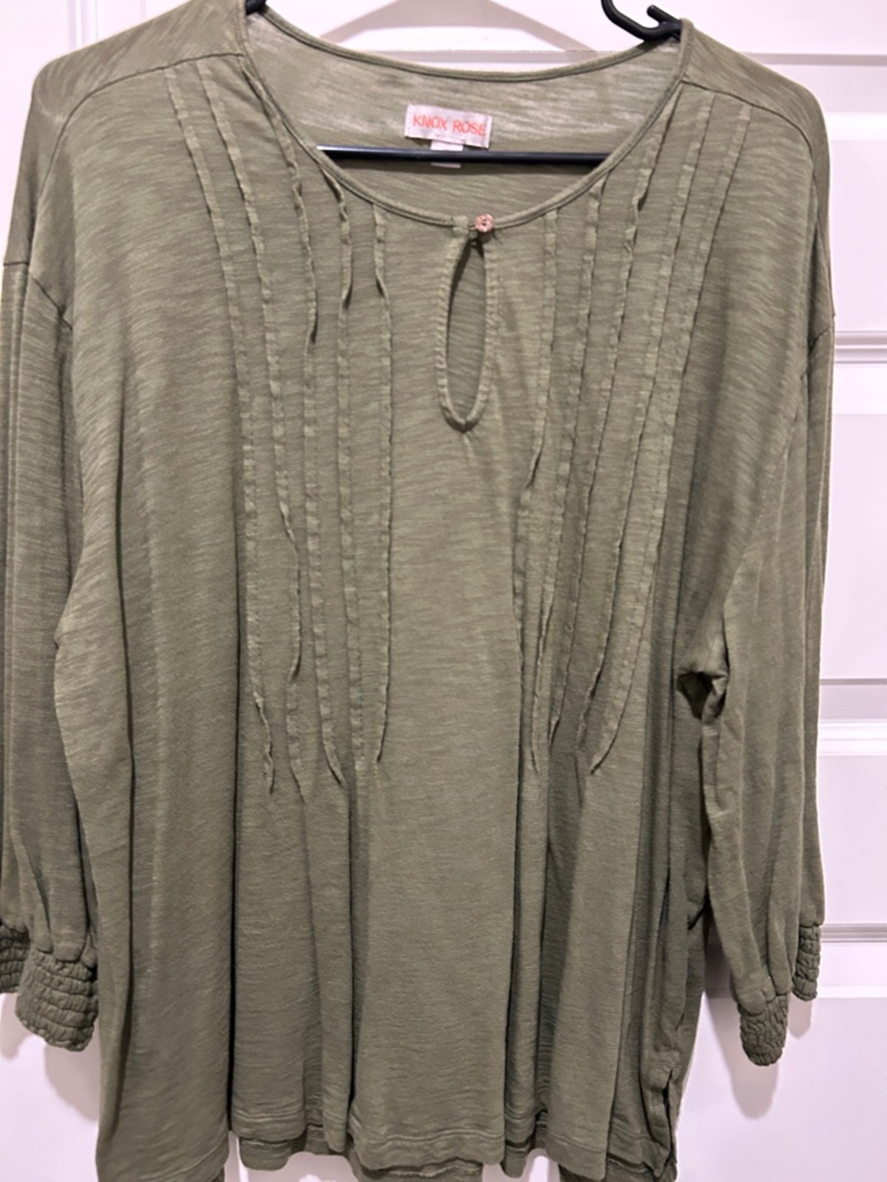 Knox Rose Olive Pintuck Keyhole Blouse
